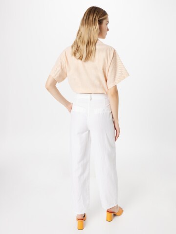 OUI Loose fit Pleat-Front Pants in White