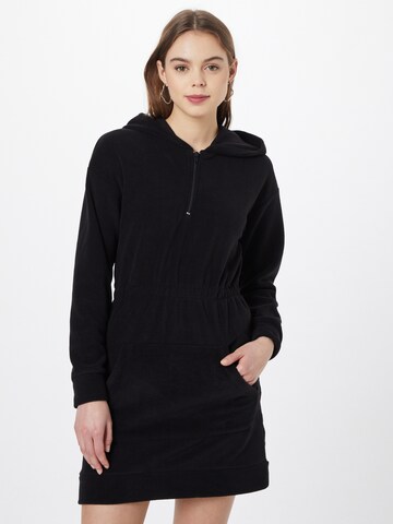 Robe Trendyol en noir : devant