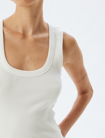 Koton Top in White