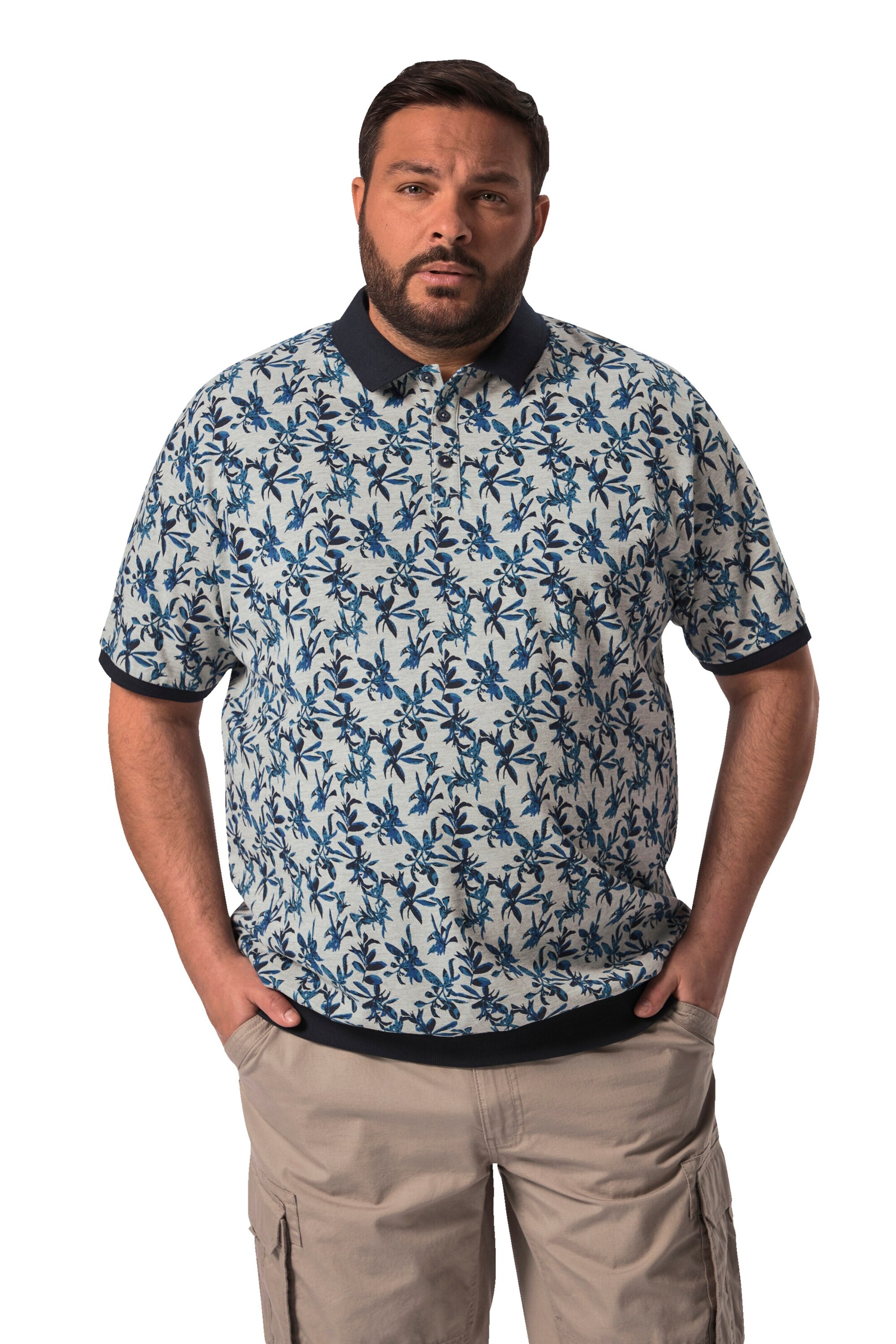 Men Plus Shirt in Grey: front