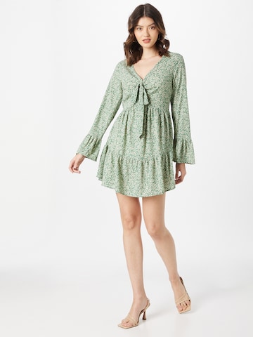 Robe In The Style en vert