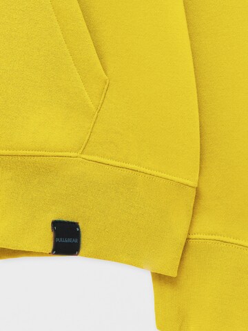 Pull&Bear Sweatshirt in Yellow