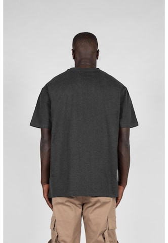 MJ Gonzales Bluser & t-shirts 'Saint V.1.' i grå