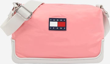 Tommy Jeans Schoudertas 'UNCOVERED' in Roze: voorkant