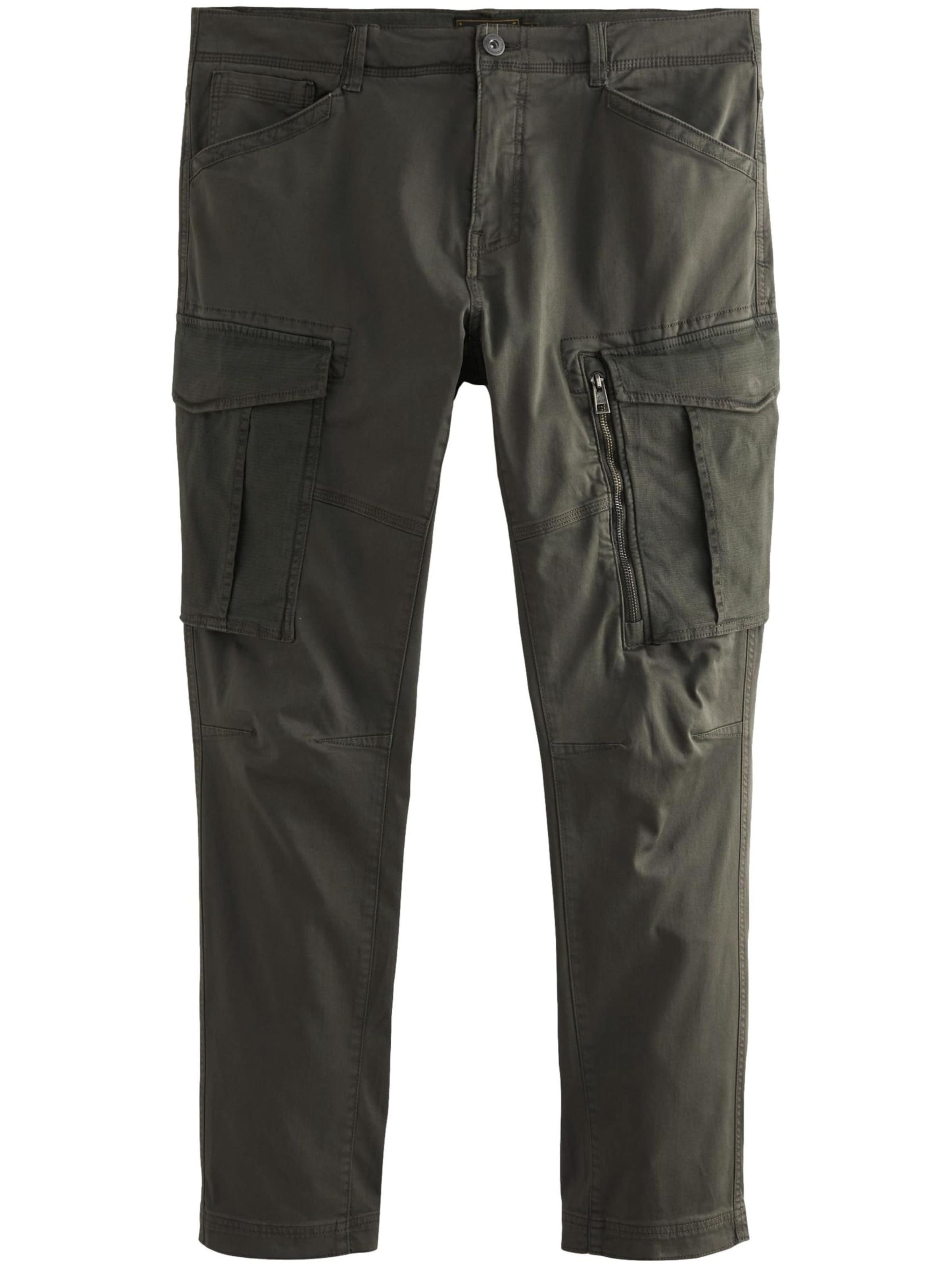 Next - Slimfit Pantalón cargo en verde: frente