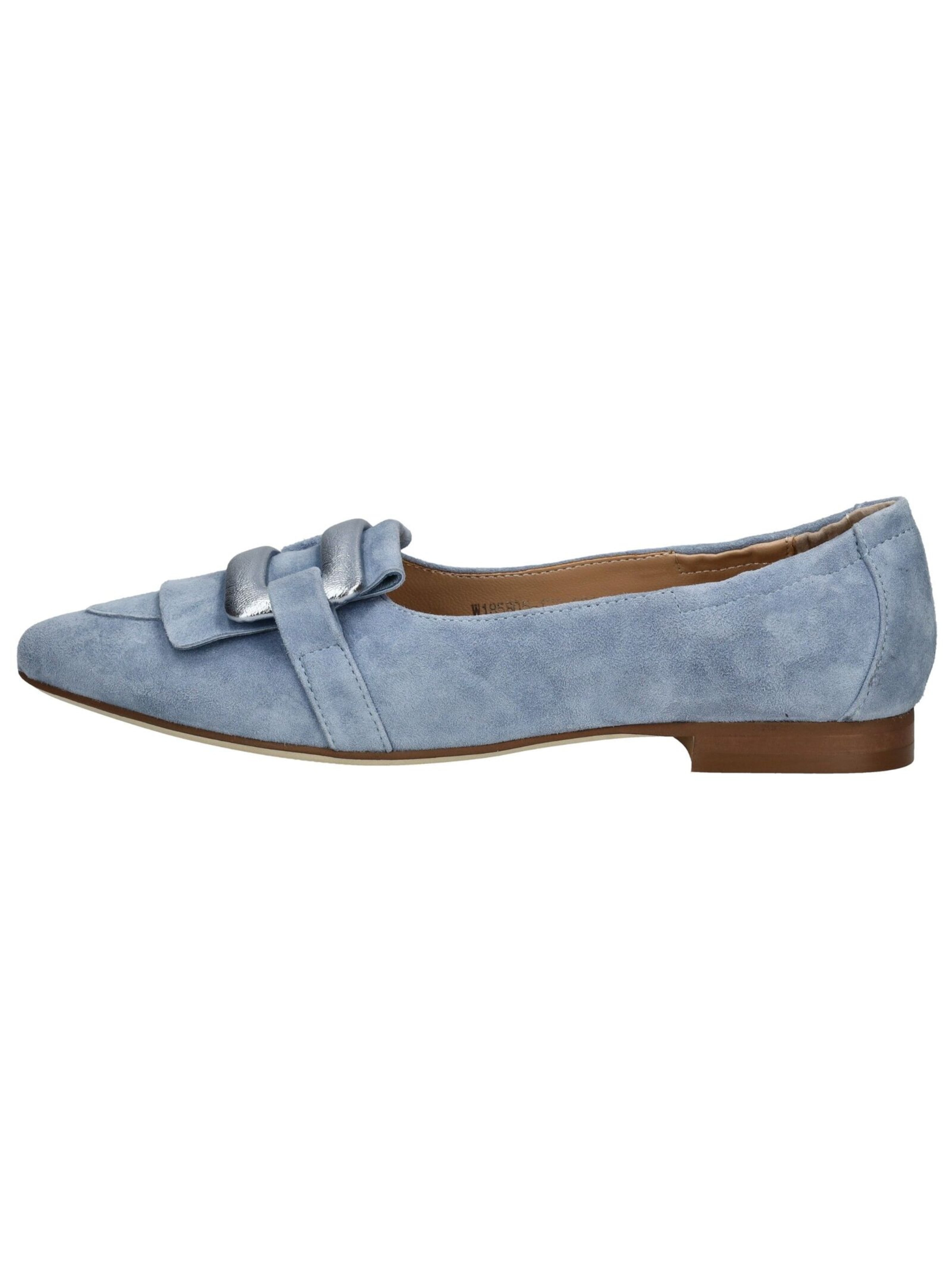 Ballerina di Regarde le Ciel in blu