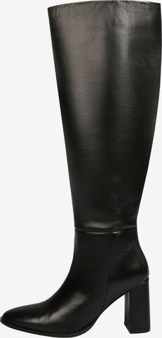 Scalpers Boots in Black: front