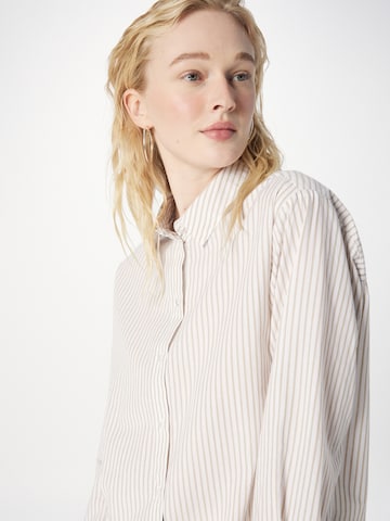 LA STRADA UNICA Blouse 'KAMMA' in White