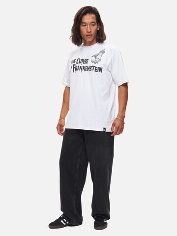 Recovered T-Shirt 'Hammer Horror Curse Of Frankenstein' in Weiß