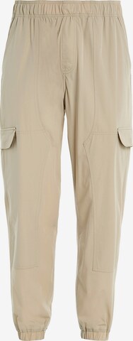 Calvin Klein Jeans Tapered Cargobyxa i beige: framsida