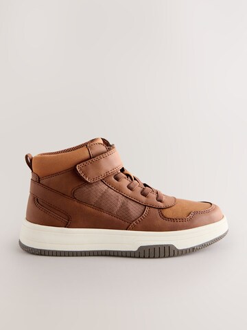 Sneaker de la Next pe maro