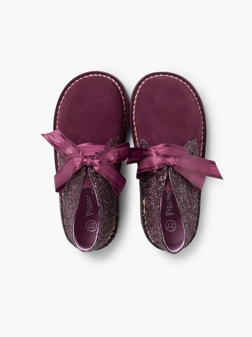 Pisamonas - Botas en rojo