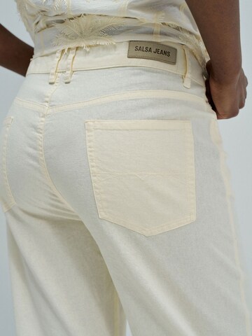 Regular Pantalon chino Salsa Jeans en jaune