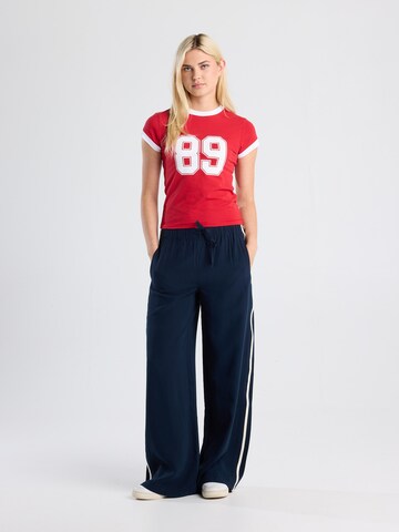 America Today Shirt in Rood