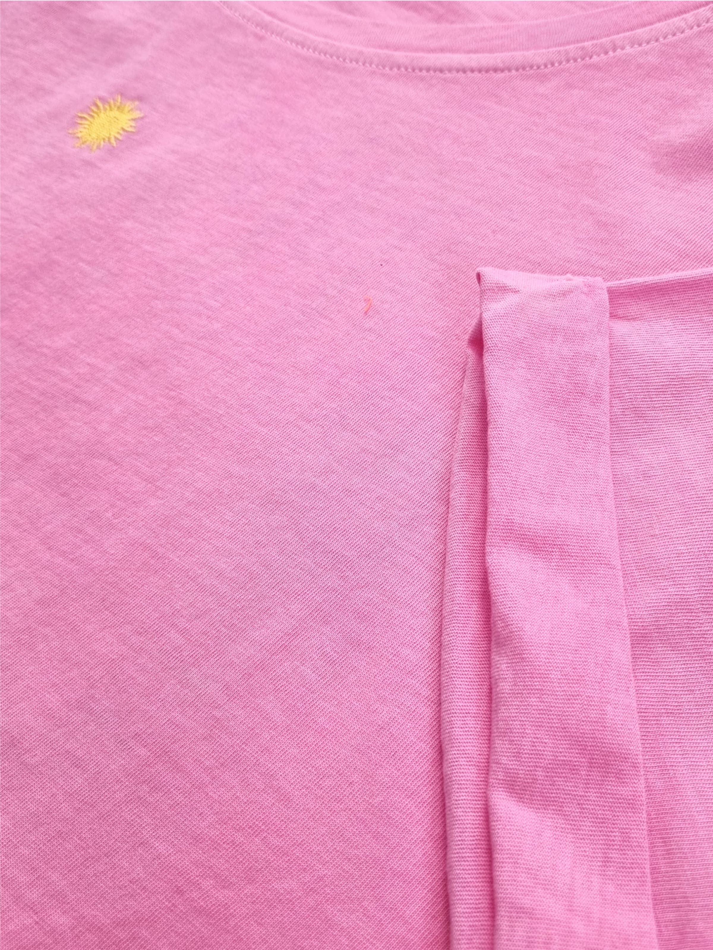 Maglietta 'Tshirt Soulful Sunshine pink' di LIKS. Munich in rosa