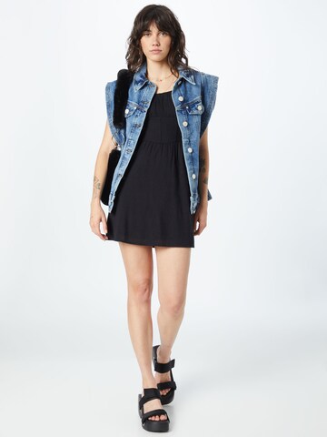 Rochie de la HOLLISTER pe negru