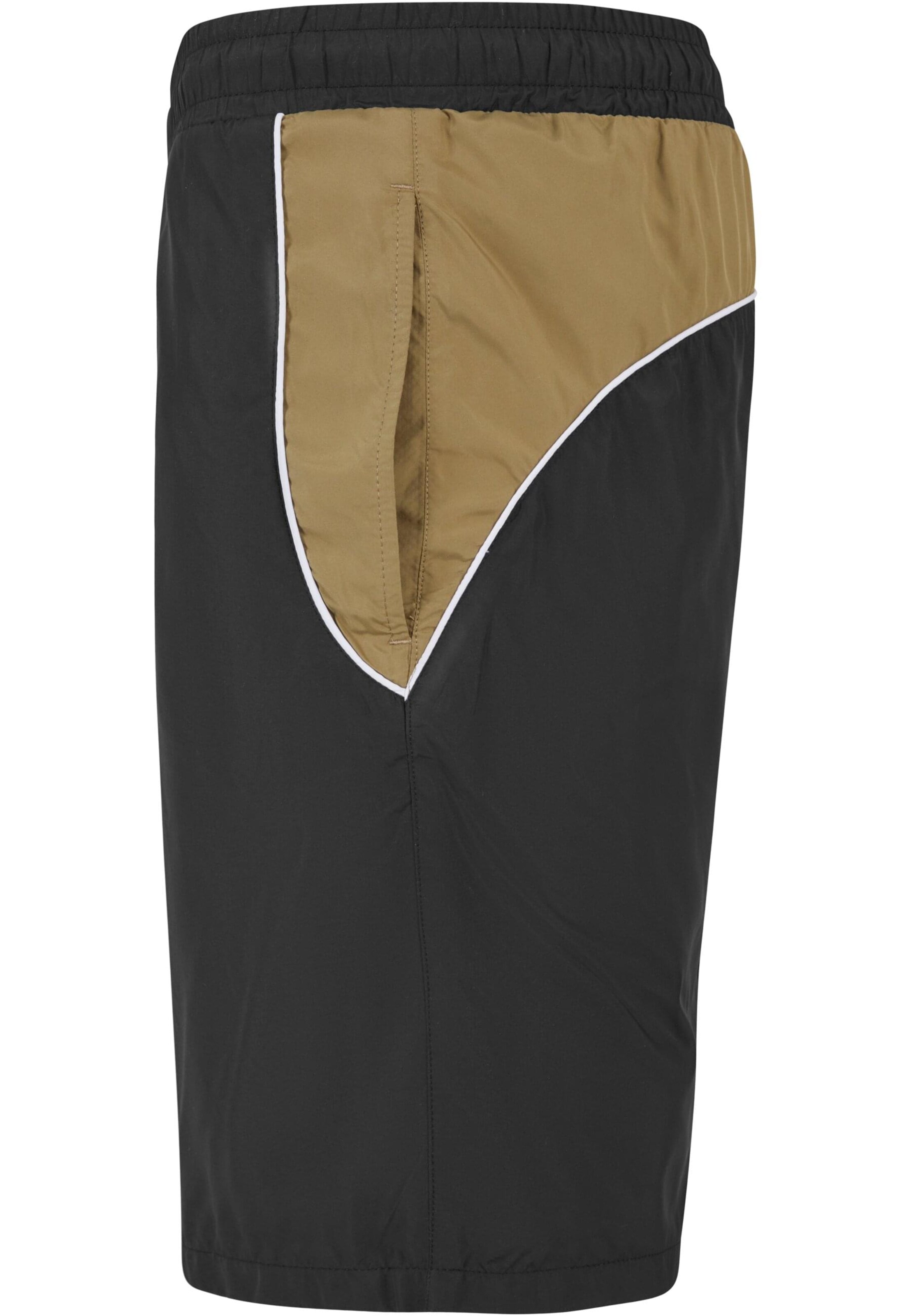 regular Pantaloni di Urban Classics in nero