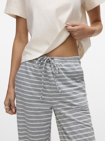 Wide Leg Pantalon 'VMAlma' VERO MODA en gris