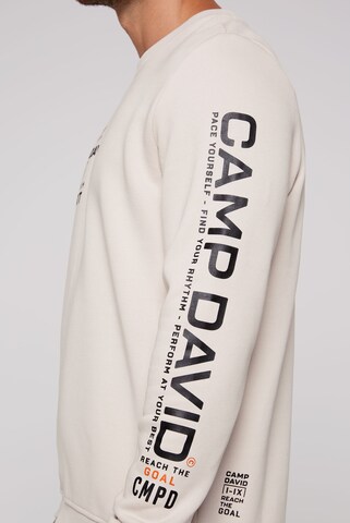 CAMP DAVID - Sudadera 'Fitness Challenge' en blanco