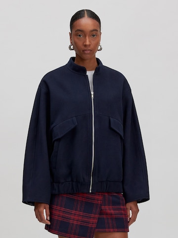 EDITED Tussenjas 'Frieda' in Blauw: voorkant