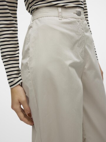 VERO MODA Loose fit Pants 'VMChris' in Beige