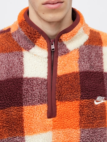 Sweat-shirt 'CLUB' Nike Sportswear en orange