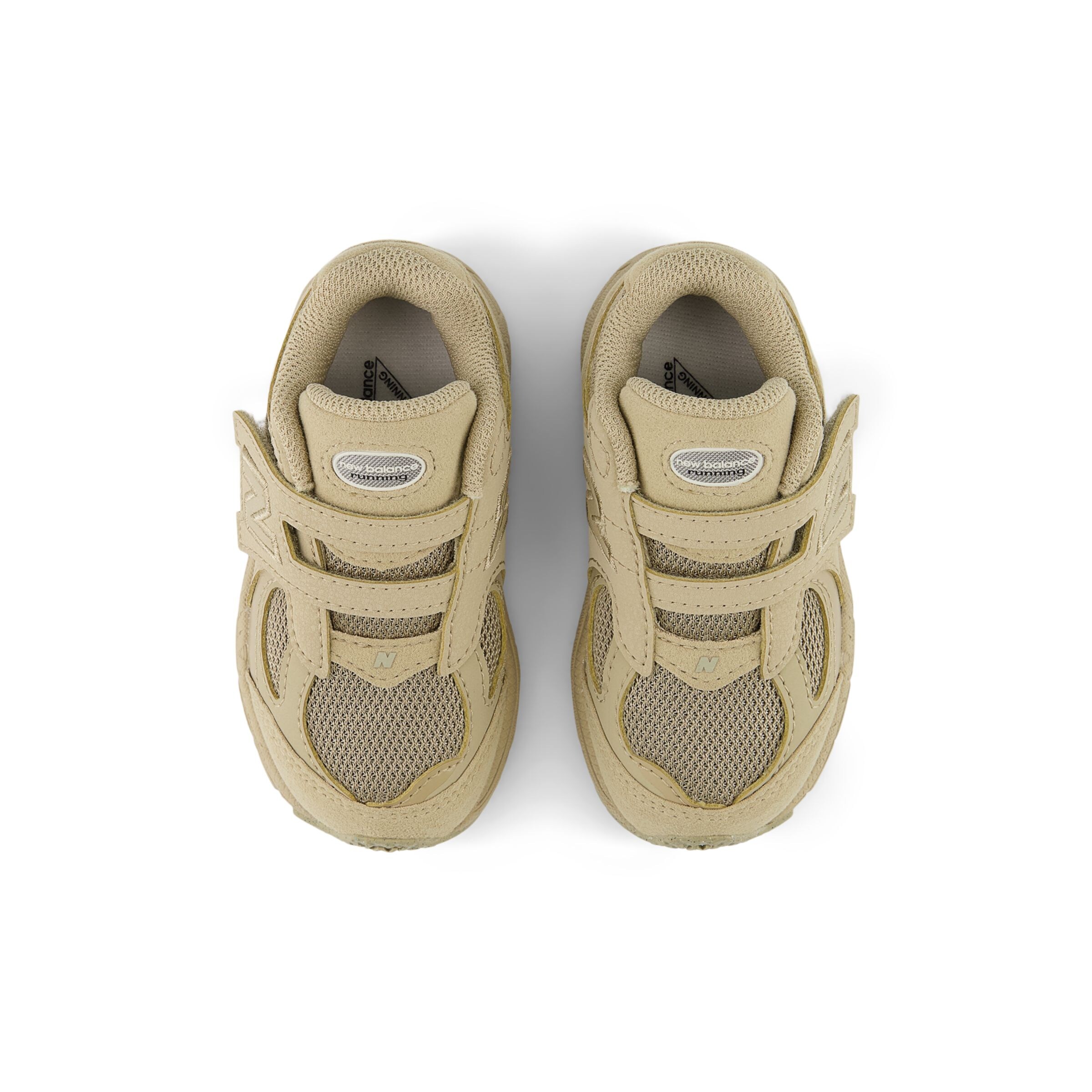 new balance Sneakers '2002' in Beige