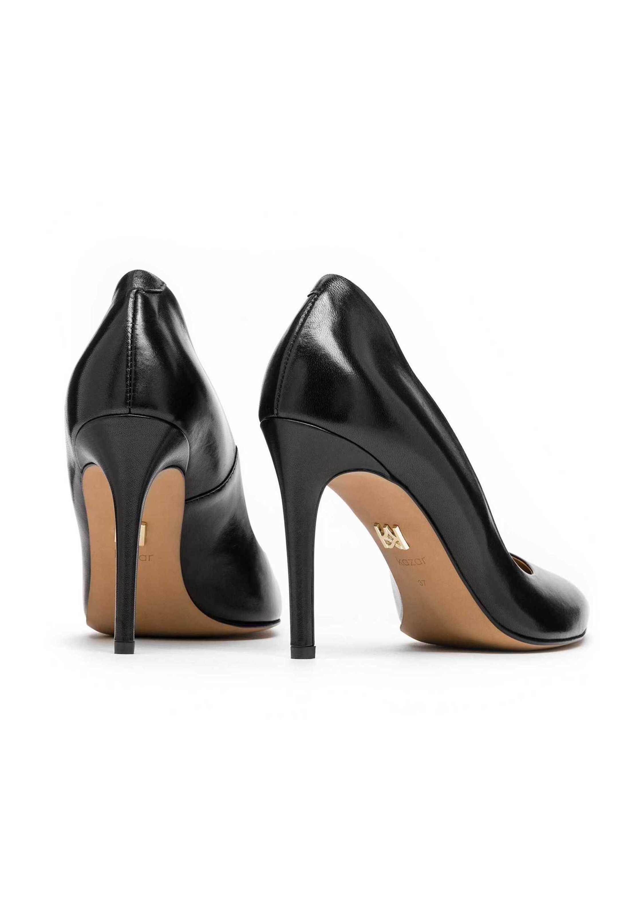 Décolleté di Kazar in nero