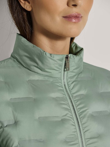 MADELEINE Between-Season Jacket in Green