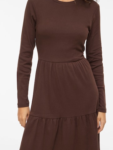 VILA Kjole i brun