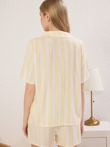 Trendyol Πιτζάμα σε κίτρινο