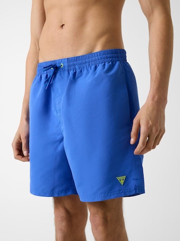 GUESS - Bermudas en azul