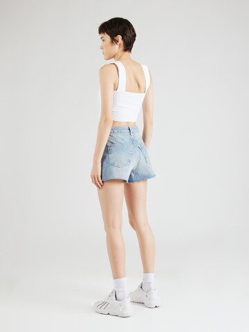 TOPSHOP Regular Shorts in Blau