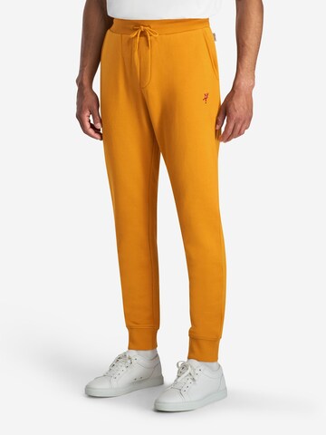 A-dam Regular Broek 'LUCA' in Oranje: voorkant