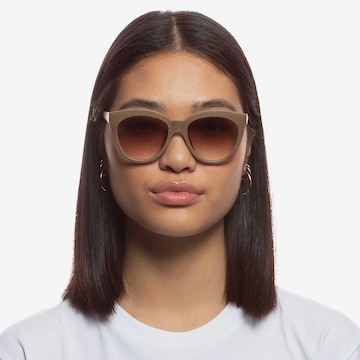 LE SPECS Okulary przeciwsłoneczne 'Resumption' w kolorze brązowy: przód