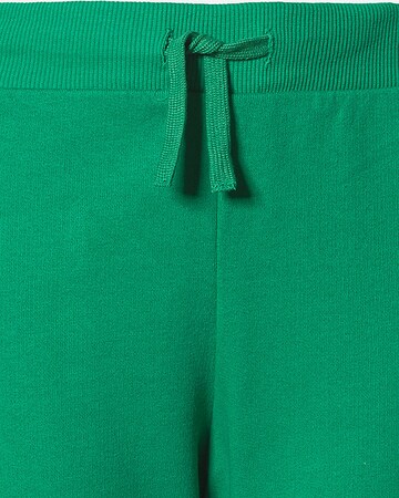 UNITED COLORS OF BENETTON Tapered Hose in Grün
