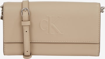 Pochette 'SCULPTED LONG FOLD' di Calvin Klein Jeans in grigio: frontale