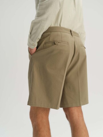 Regular Pantalon à pince TRAPP en vert