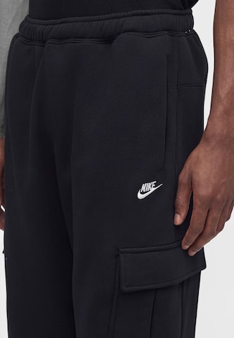 Nike Sportswear Loosefit Hose 'Club Fleece' in Schwarz