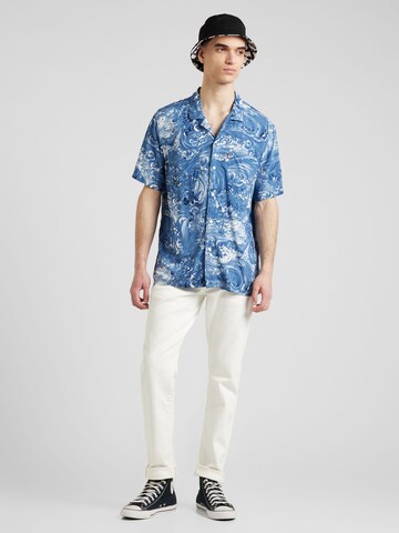 Comfort fit Camicia 'Classic Camper Shirt' di LEVI'S ® in blu