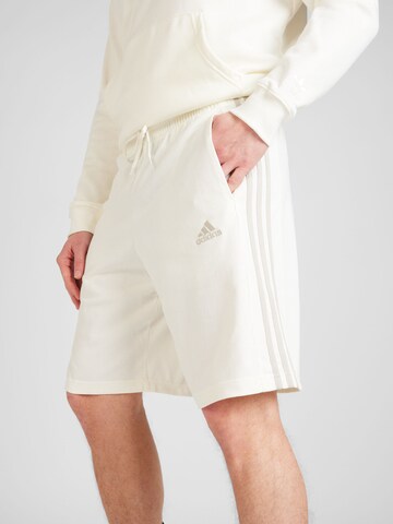 ADIDAS SPORTSWEAR Regular Sportshorts in Beige