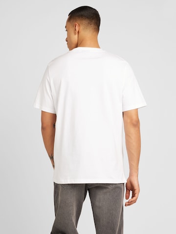 T-Shirt Lyle & Scott en blanc