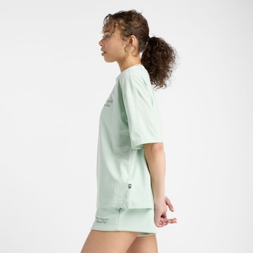 new balance T-Shirt in Grün