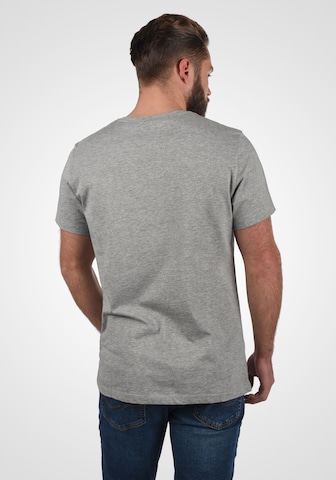 BLEND T-Shirt 'PILO' in Grau