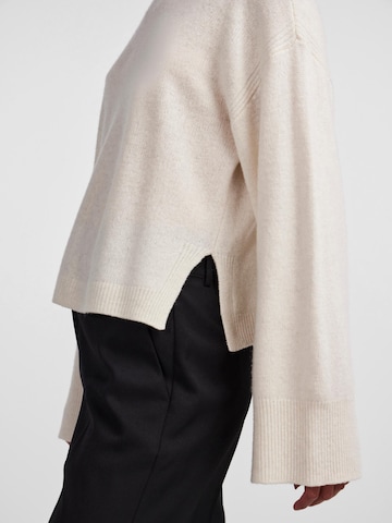 Pull-over 'FRIDO' Y.A.S en beige