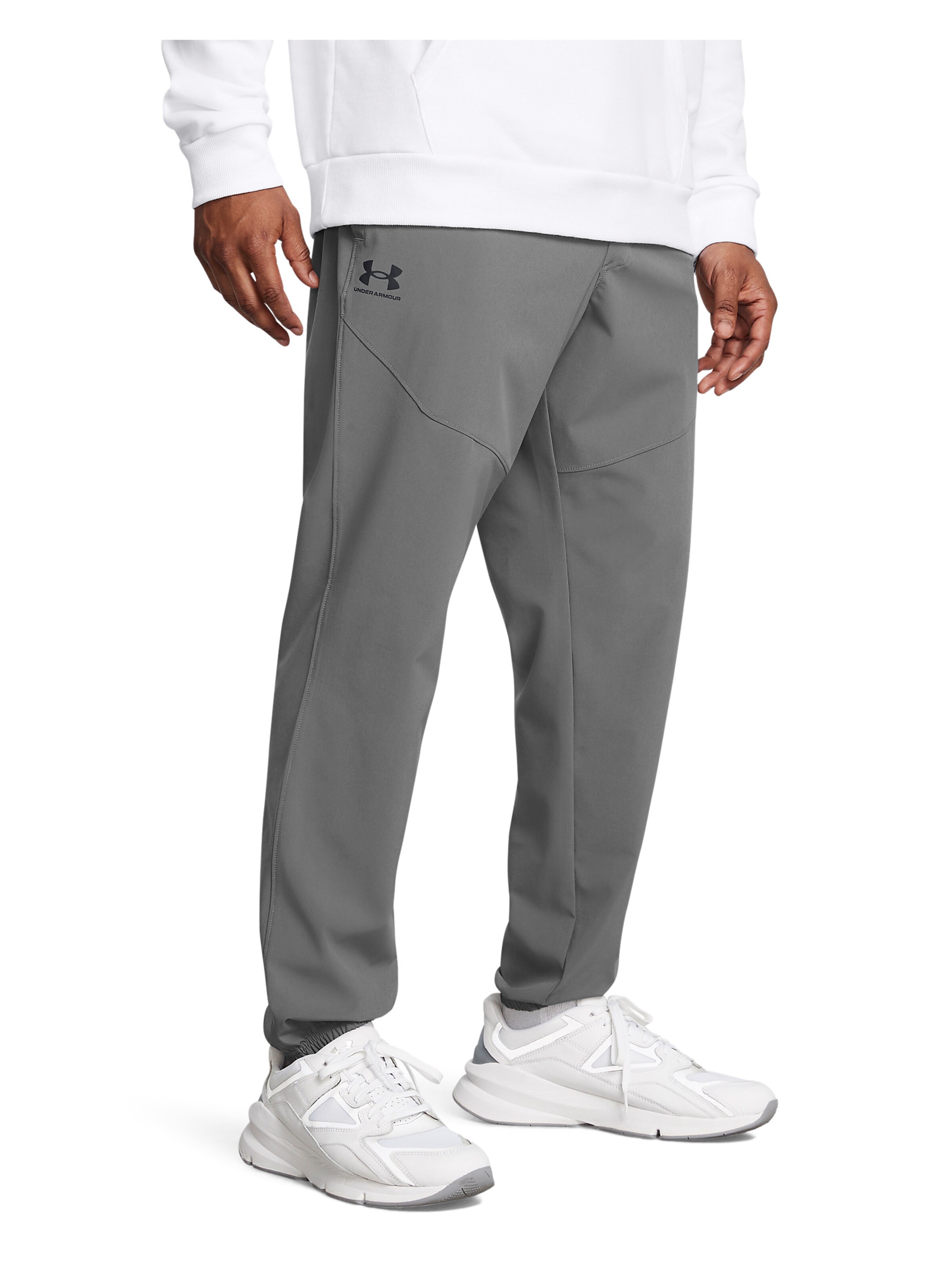 UNDER ARMOUR Tapered Sportbroek in Grijs