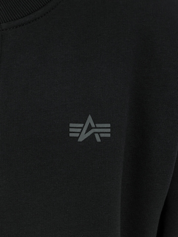 ALPHA INDUSTRIES Between-Season Jacket in Black: front