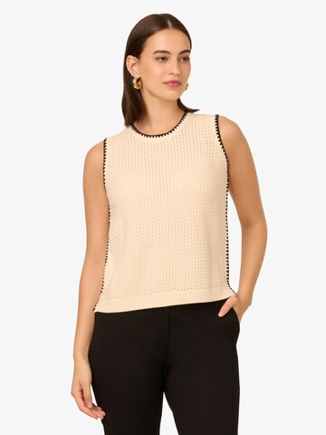 Adrianna Papell Stricktop in Beige