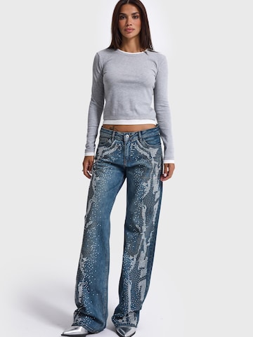 IT'S BASIC - Pierna ancha Vaquero 'STUDDED WIDE LEG MID RISE JEANS' en azul