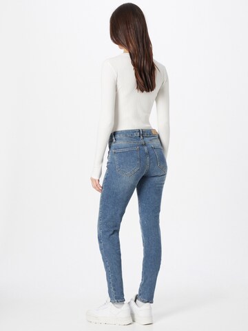 LTB Skinny Jeans 'Nicole' in Blauw